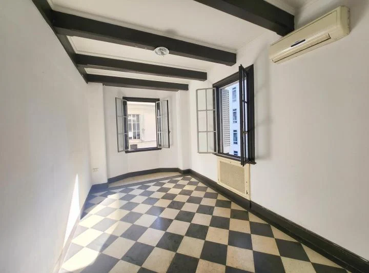 Departamento de 5 ambientes en San Nicolás. Oportunidad!!! 5