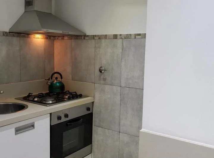 Departamento en alquiler- Saavedra. Dos ambientes apto profesional con cochera. 3