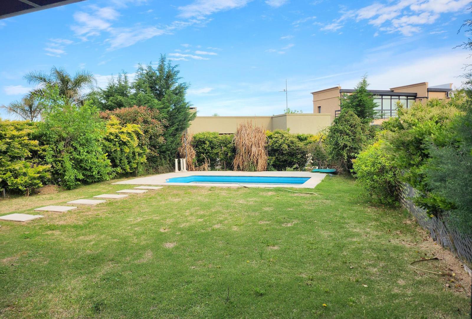 Foto de Pilar del Este. B°C° San Eduardo . Venta Casa 3 dormitorios ., imagen 5