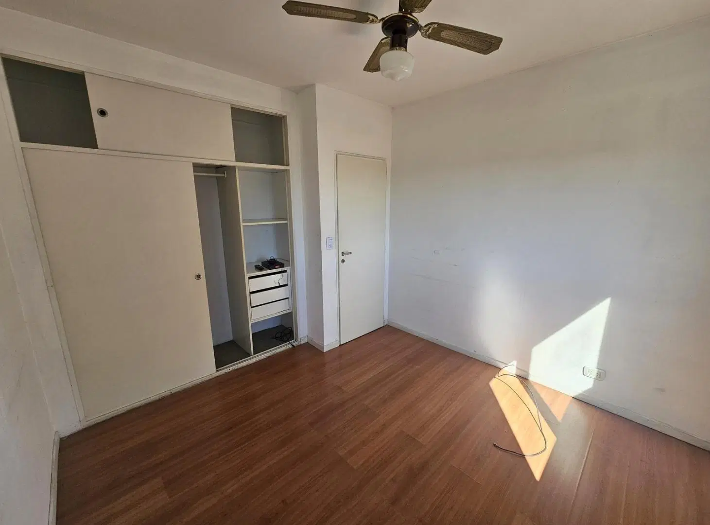 Venta Oportunidad Departamento 2 ambientes con amenities en Tigre 4