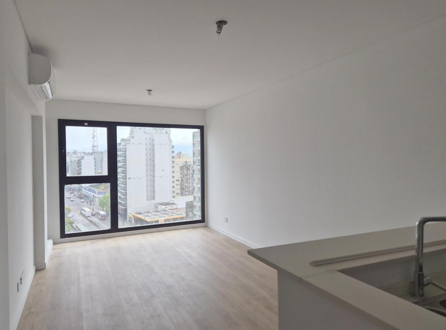 Foto de Venta Departamento de 2 ambientes al frente en Saavedra,, imagen 1