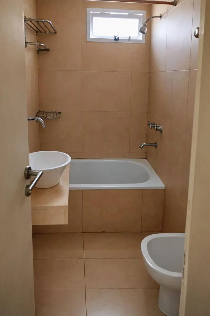 Departamento 1 ambiente. | VIAMONTE al 2100 4