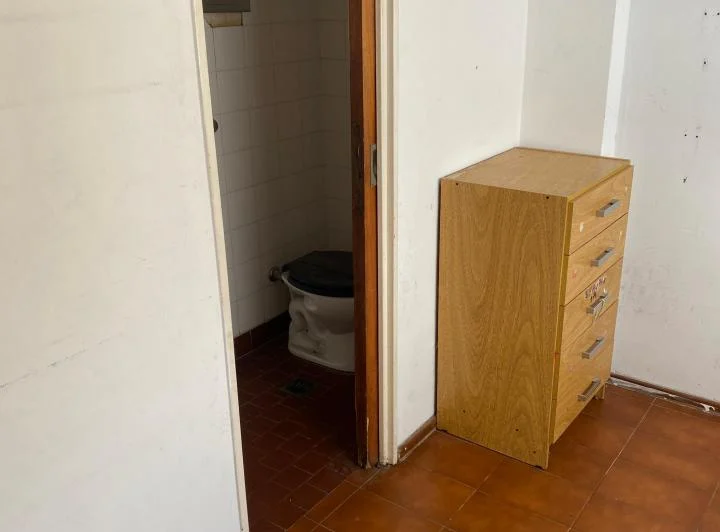 PISO EN ALQUILER DE 4 AMBIENTES CON COCHERA EN FLORES NORTE 2