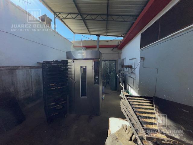 Local Mas Casa a La Venta - Av San Martin 2515 - Unquillo 4