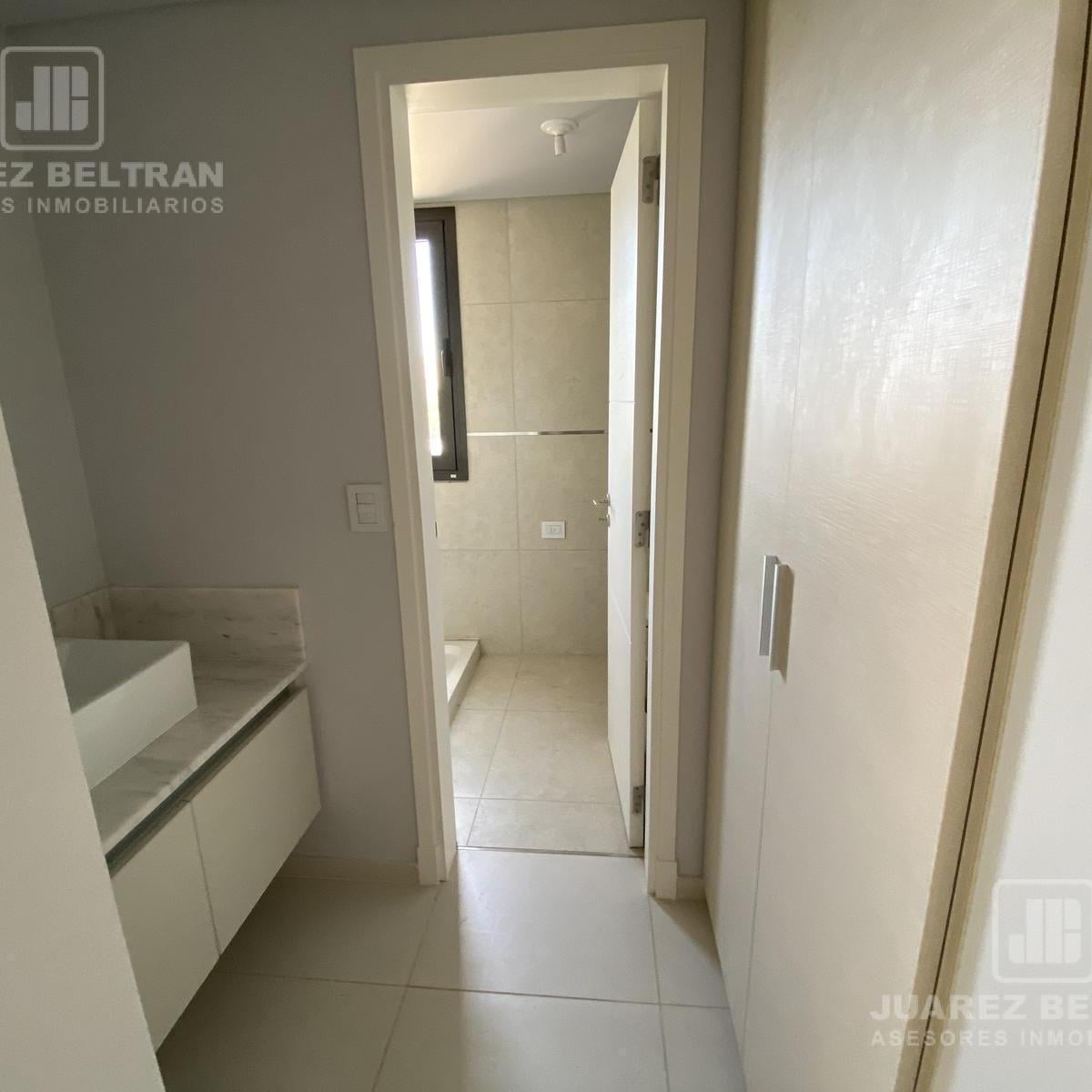 Departamento de 2 dormitorios en Venta en Opera Park , pileta, gimnasio, seguridad 24hs, cochera