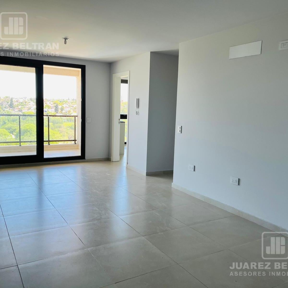 Venta departamento 2 dormitorios, complejo de lujo Opera Park, pileta, seguridad 24hs