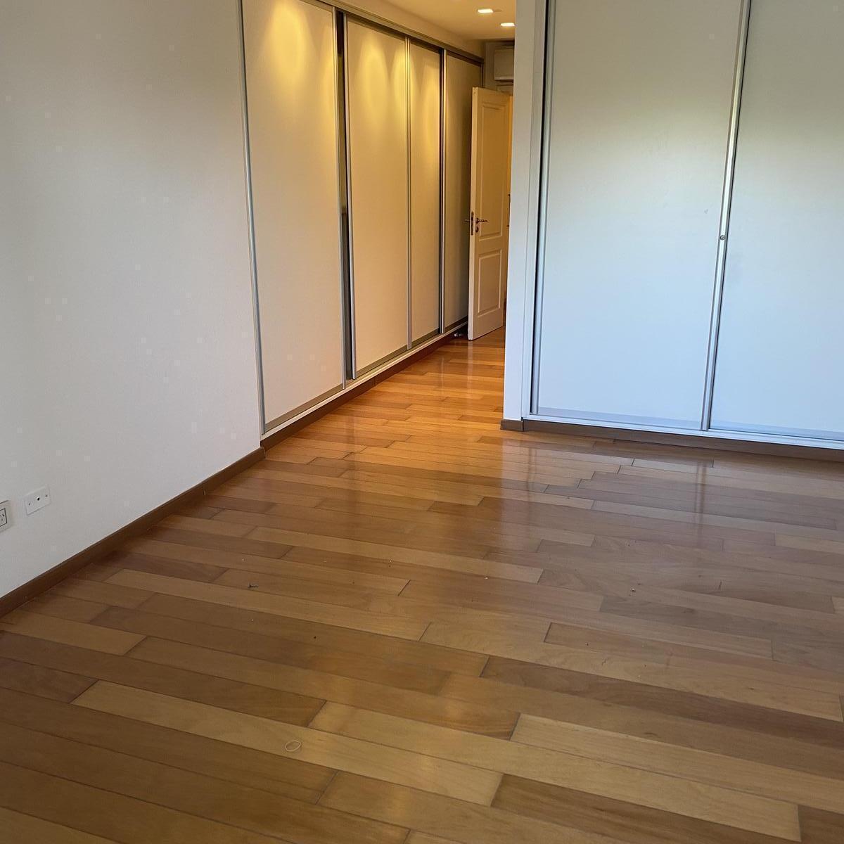 Departamento Categoría 2 Dor. con Cochera - Condominio Village Plaza - Villa Belgrano 2