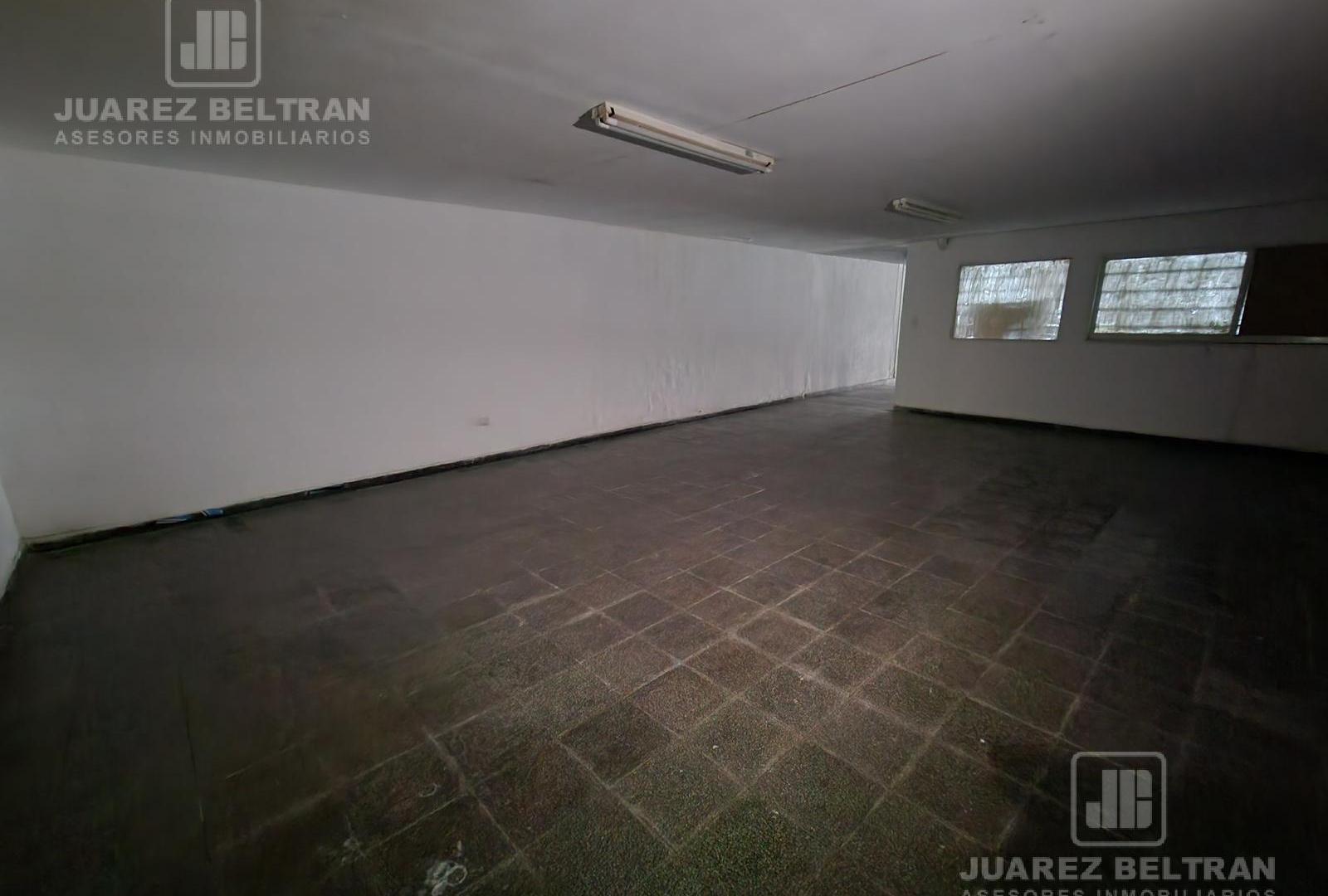 Foto de Alquiler - Local comercial con entrepiso - Humberto Primo 823 a metros, imagen 5