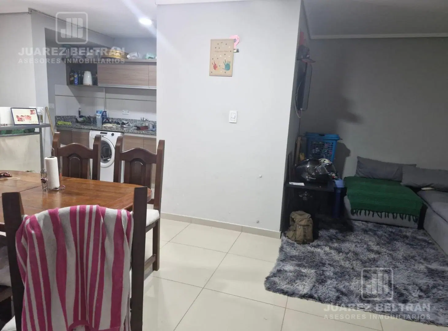 Departamento en ALQUILER ,un dorm, balcón con asador ,cochera, amenities 4