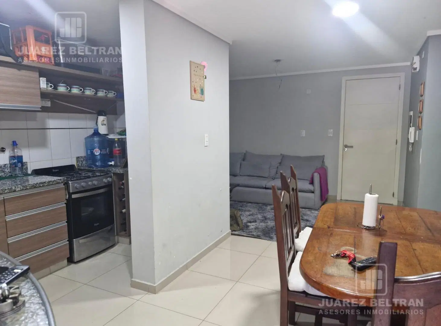Departamento en ALQUILER ,un dorm, balcón con asador ,cochera, amenities 1