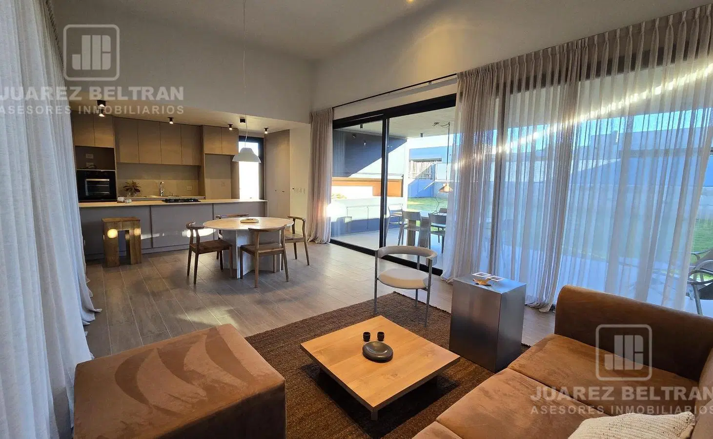 VENTA - Casoria Casas Village - 3 dormitorios - 1 planta 5