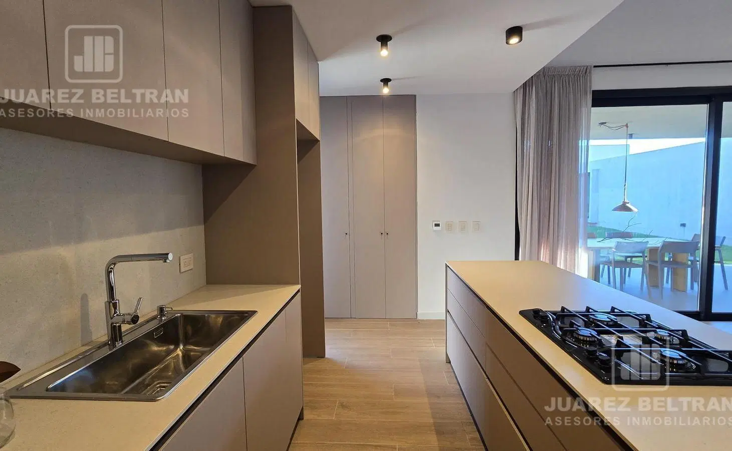 VENTA - Casoria Casas Village - 3 dormitorios - 1 planta 4