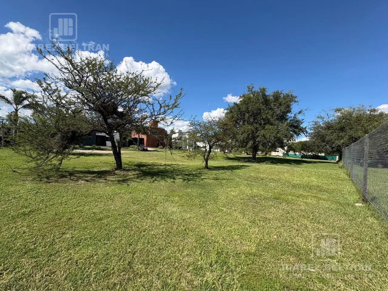 VENTA LOTE MORADA VILLA URBANA – VILLA ALLENDE 2