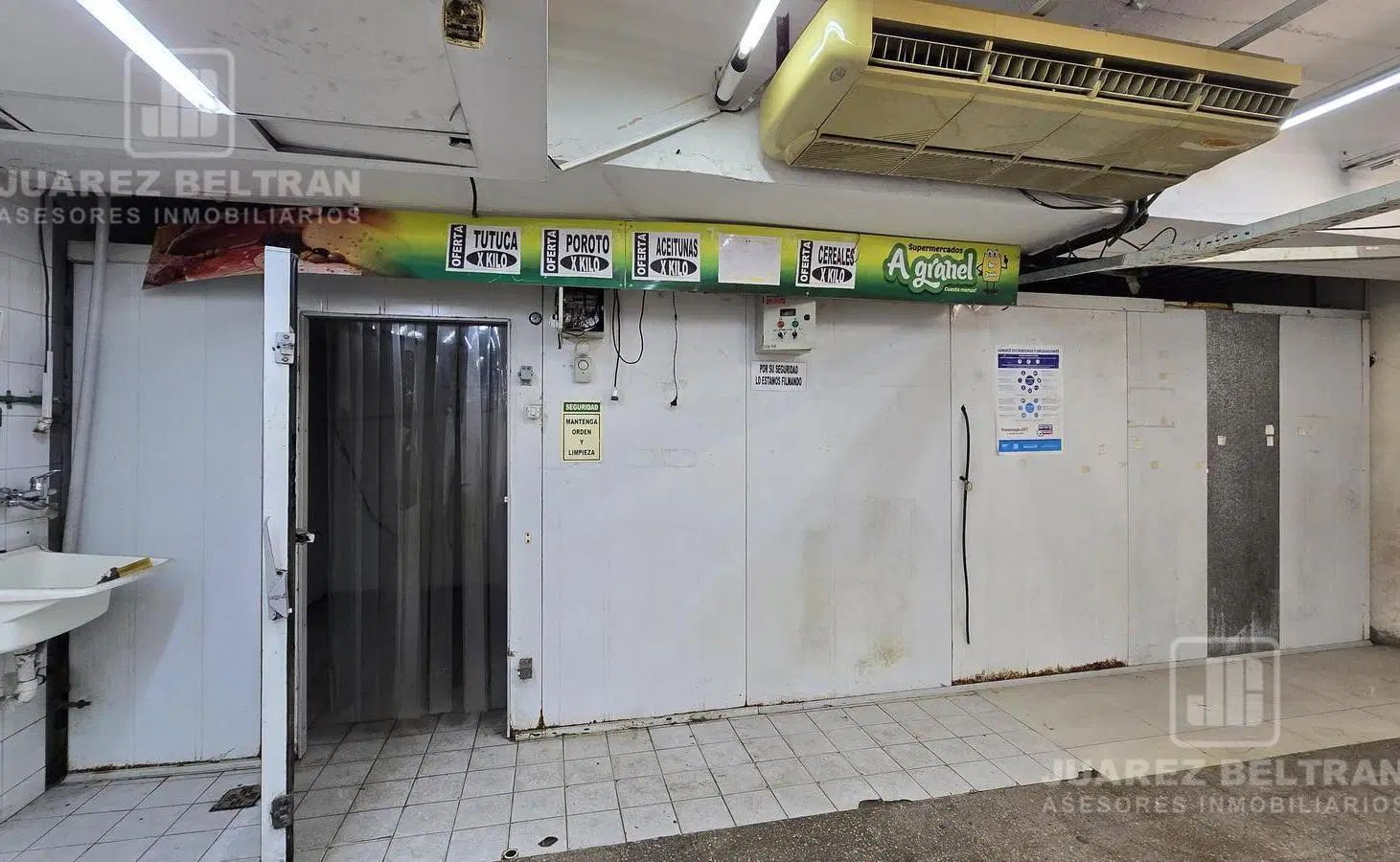 Edificio de 4 pisos - apto local con oficinas privadas 3