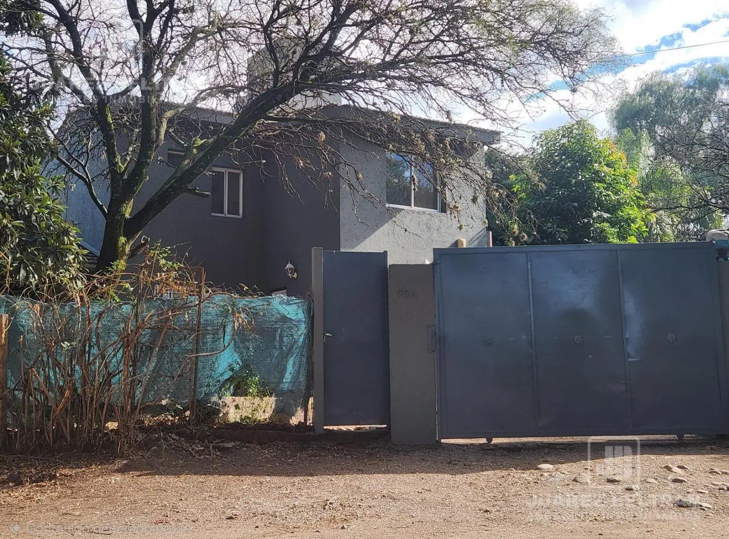 Alquiler - Casa de 3 dormitorios Villa allende - Iquique 550, Lomas Este 1