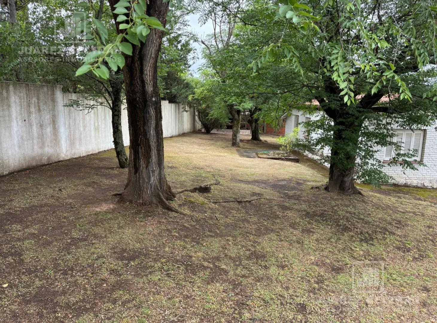 Venta Casa con amplio terreno (1430 mts) apto inversión/ subdivisión/ desarrollo 1