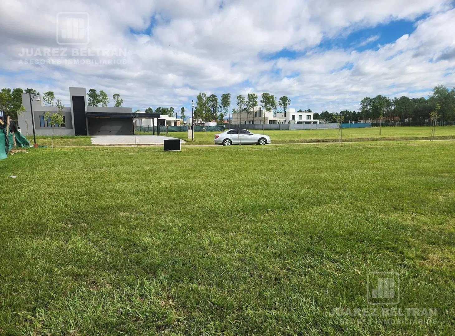 Venta Terreno de 1225 m2 - Chacras de la Villa 5