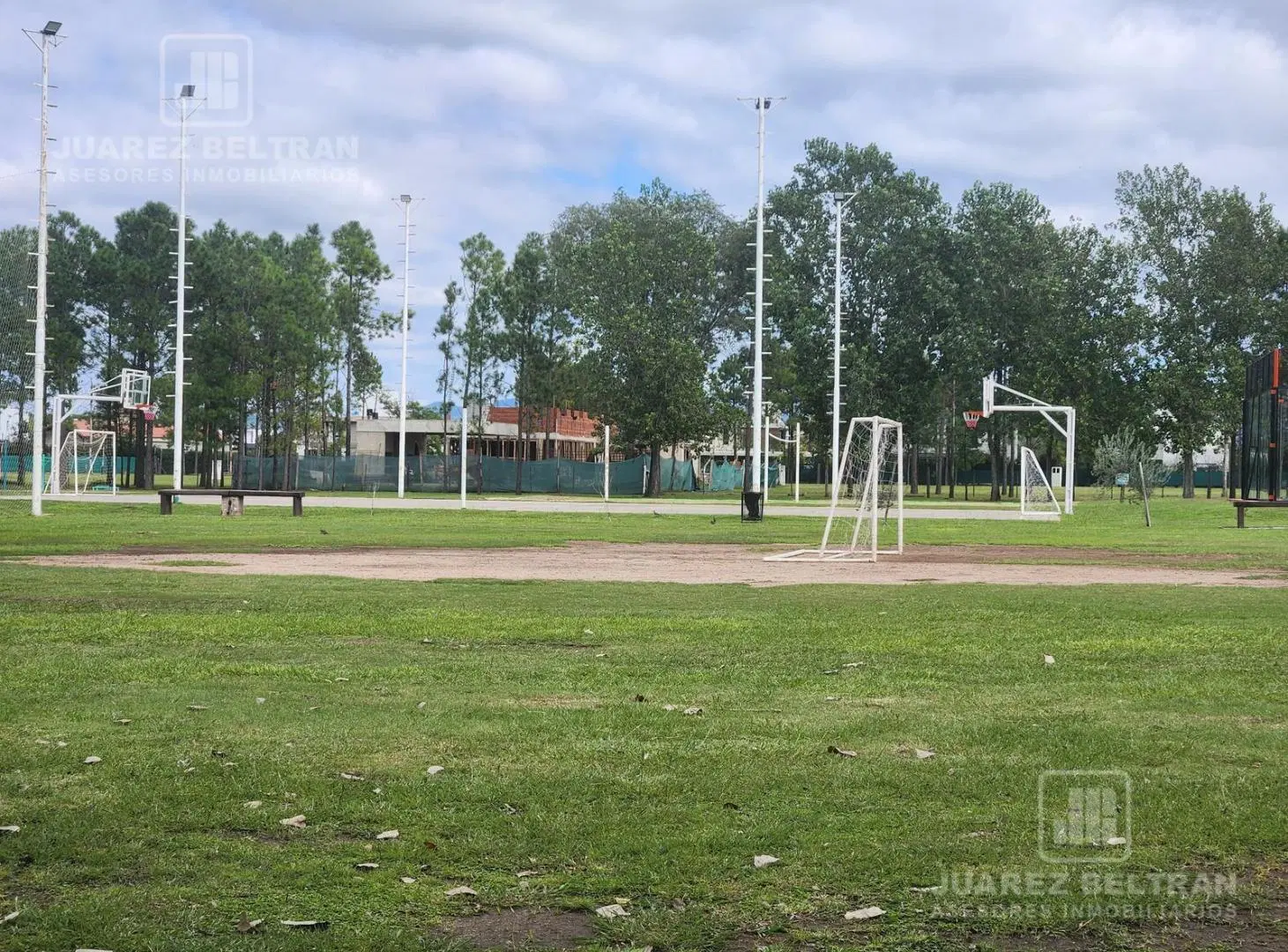Venta Terreno de 1225 m2 - Chacras de la Villa 4