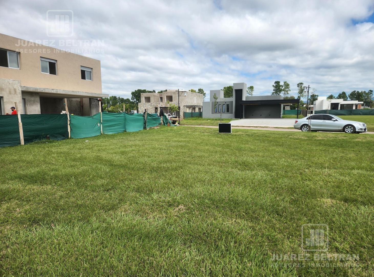 Venta Terreno de 1225 m2 - Chacras de la Villa
