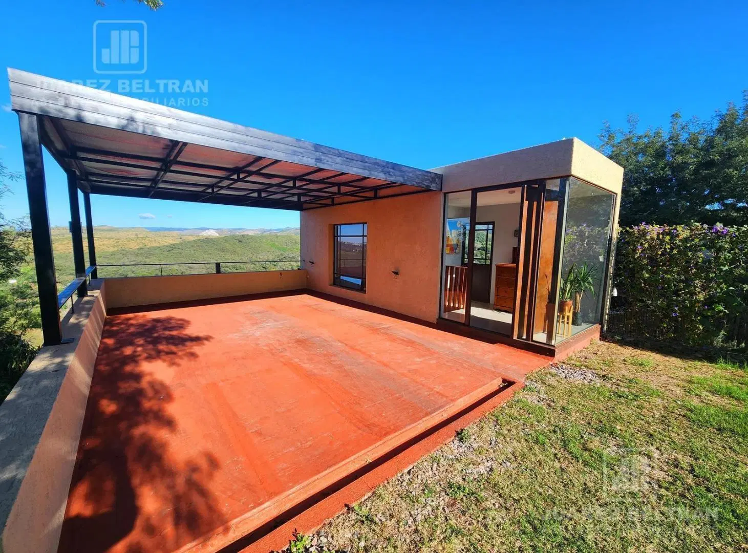 Casa 3 dormitorios con proyecto a terminar - Terrazas de Villa Allende 3