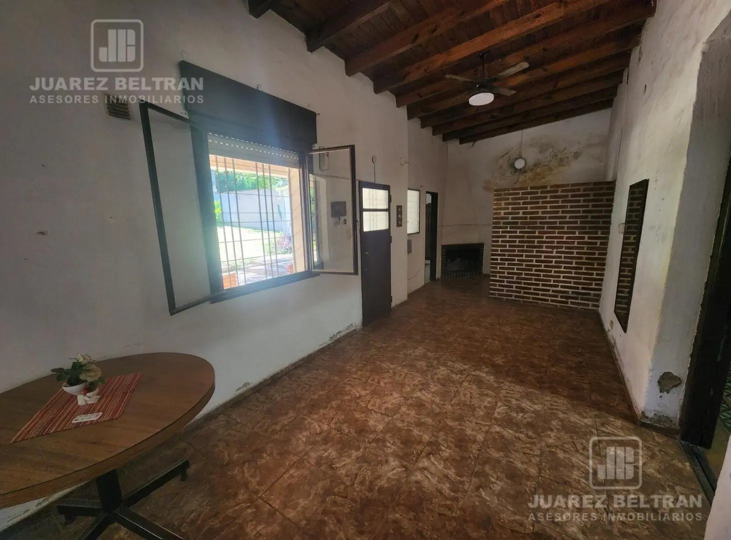 Venta - Casa de 3 dormitorios - Barrio Español, Villa Allende 4