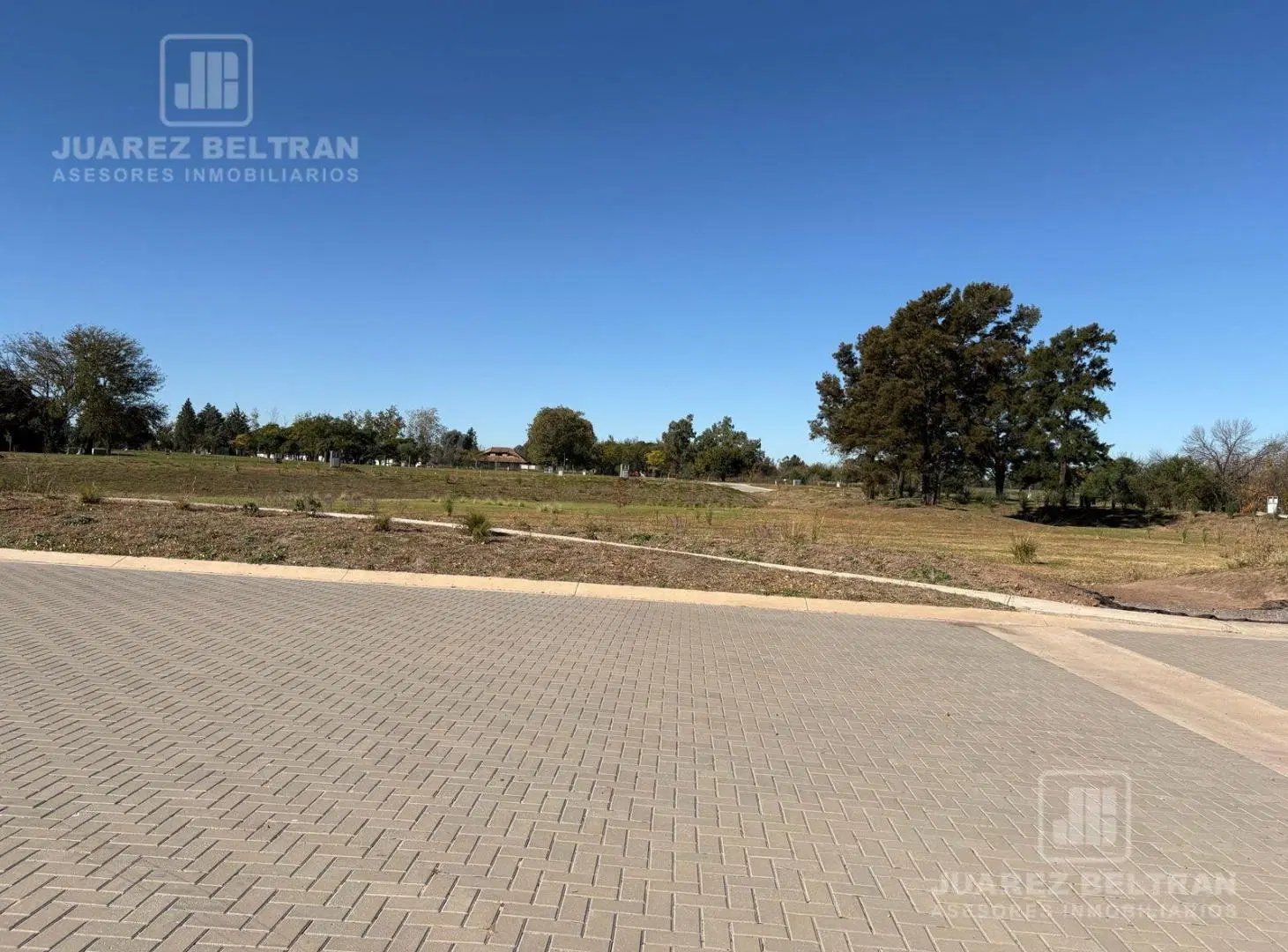 VENTA – LOTE EN VIARAVA 5