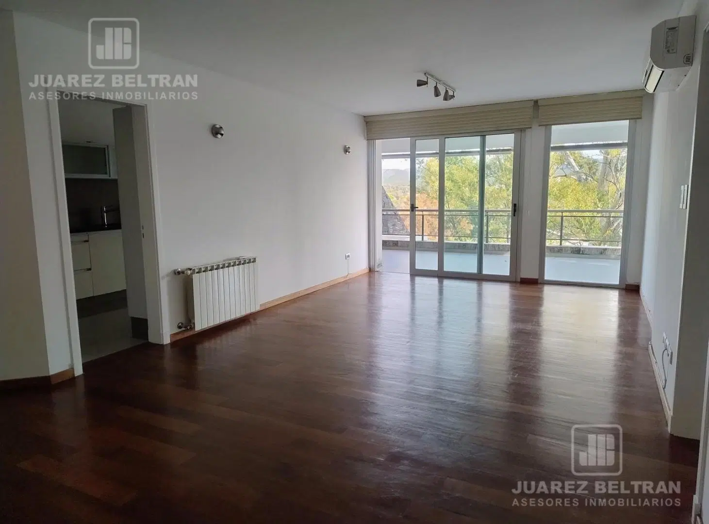 VENTA - Departamento excepcional tres dormitorios -Casonas del Golf -Casona Uno Augusta 3