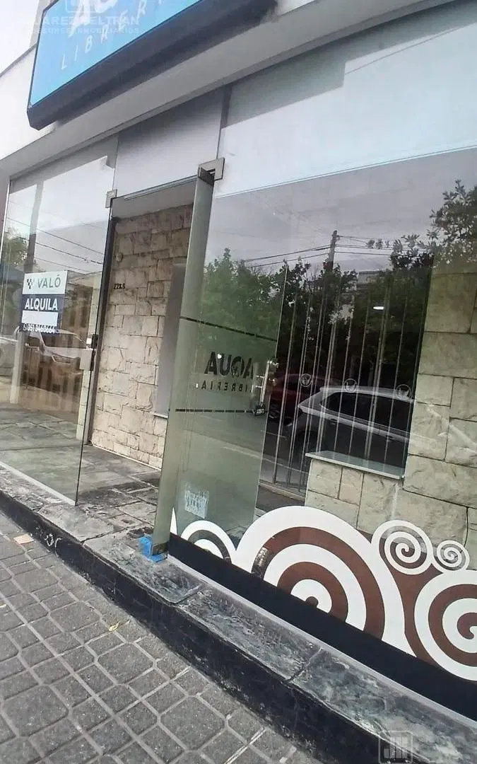 Local de 55m2 en alquiler - A dos cuadras de Plaza Alta Córdoba 2