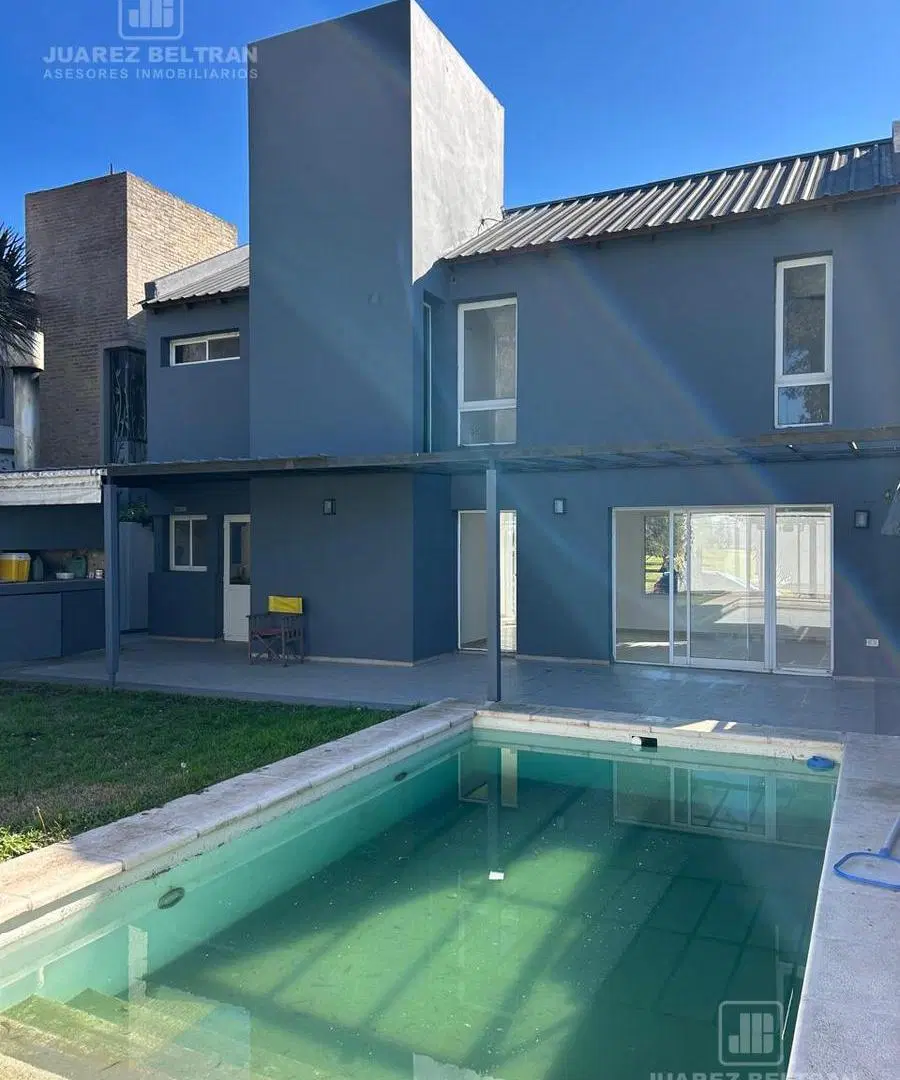 Casa en Claros del Bosque 3