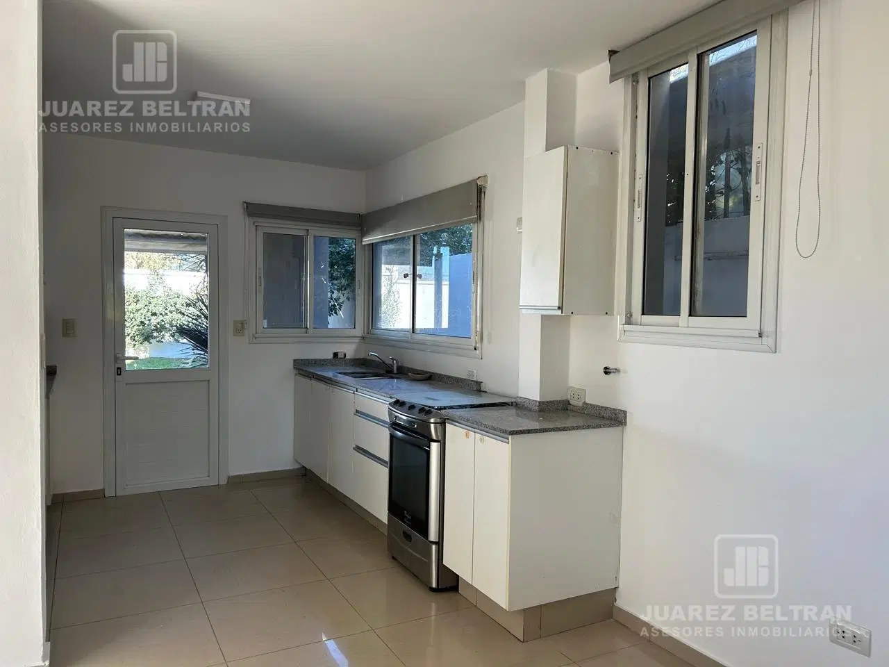 Casa en Claros del Bosque 5
