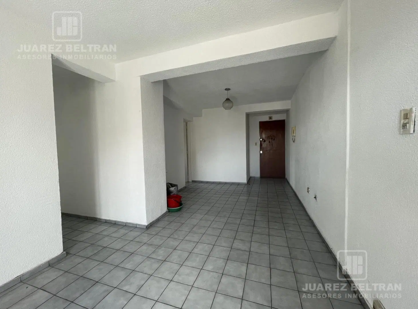 Departamento en  Alquiler - Alberdi - 2 Dorm 4