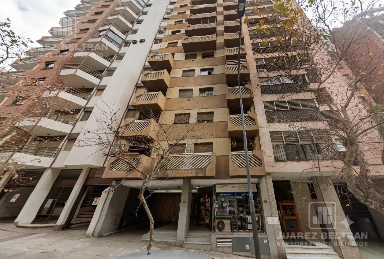 Monoambiente con balcon - Contrafrente 4