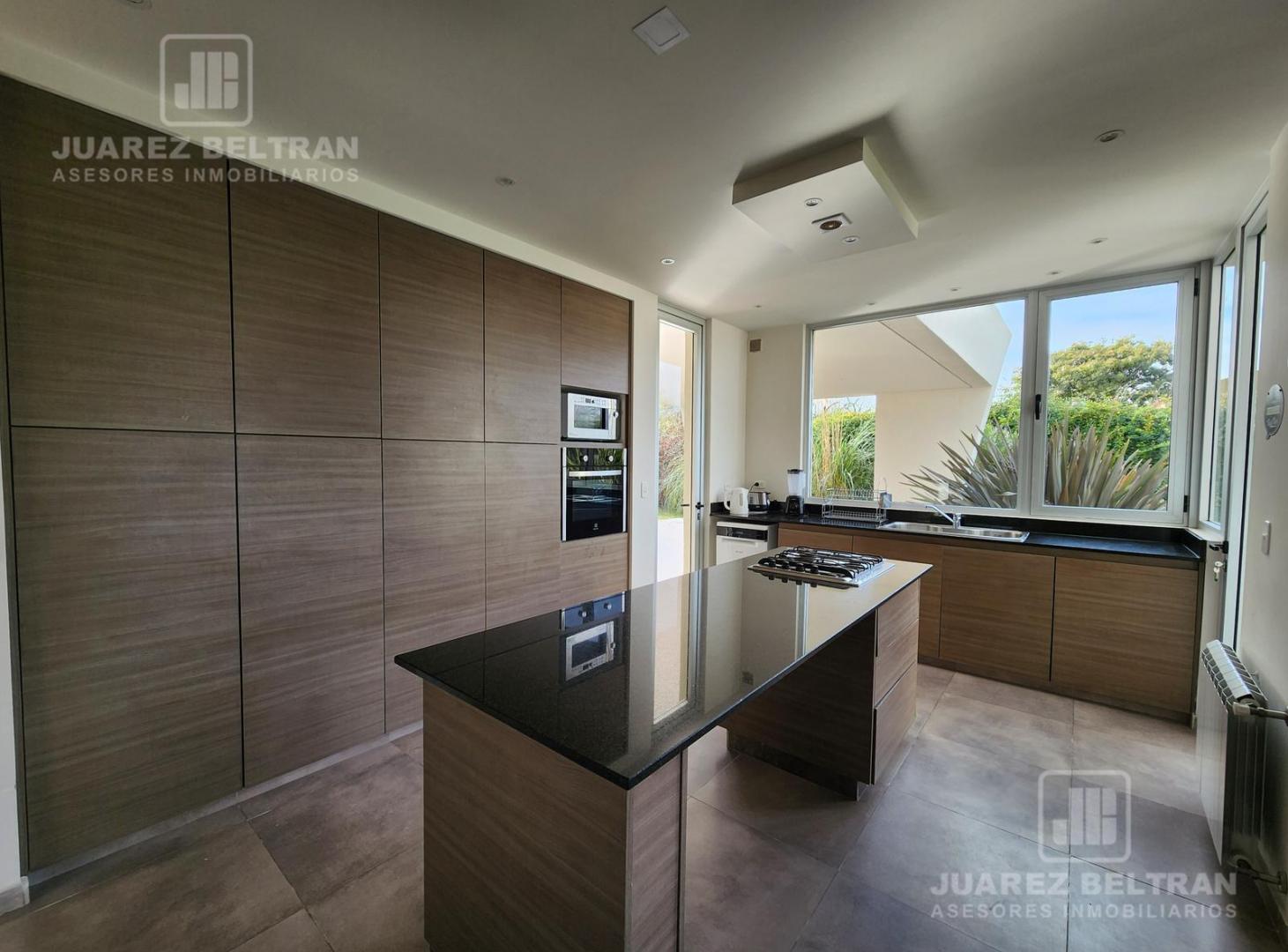 Foto de Venta - Casa 3 dormitorios en Country La Serena, imagen 4