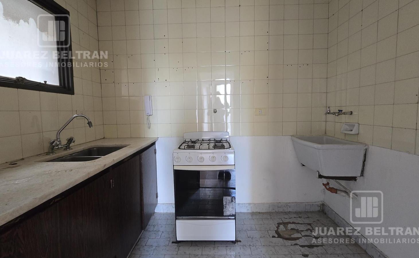 Foto de Depto de 1 dormitorio y medio - Gran balcón terraza vista a fuente de, imagen 1