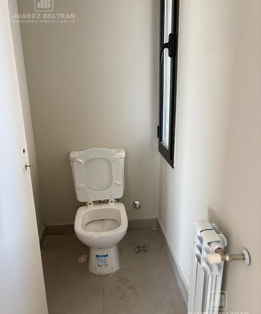 Foto de VENTA CASA 3 DORMITORIOS A ESTRENAR - DOCTA CENTRAL, imagen 2