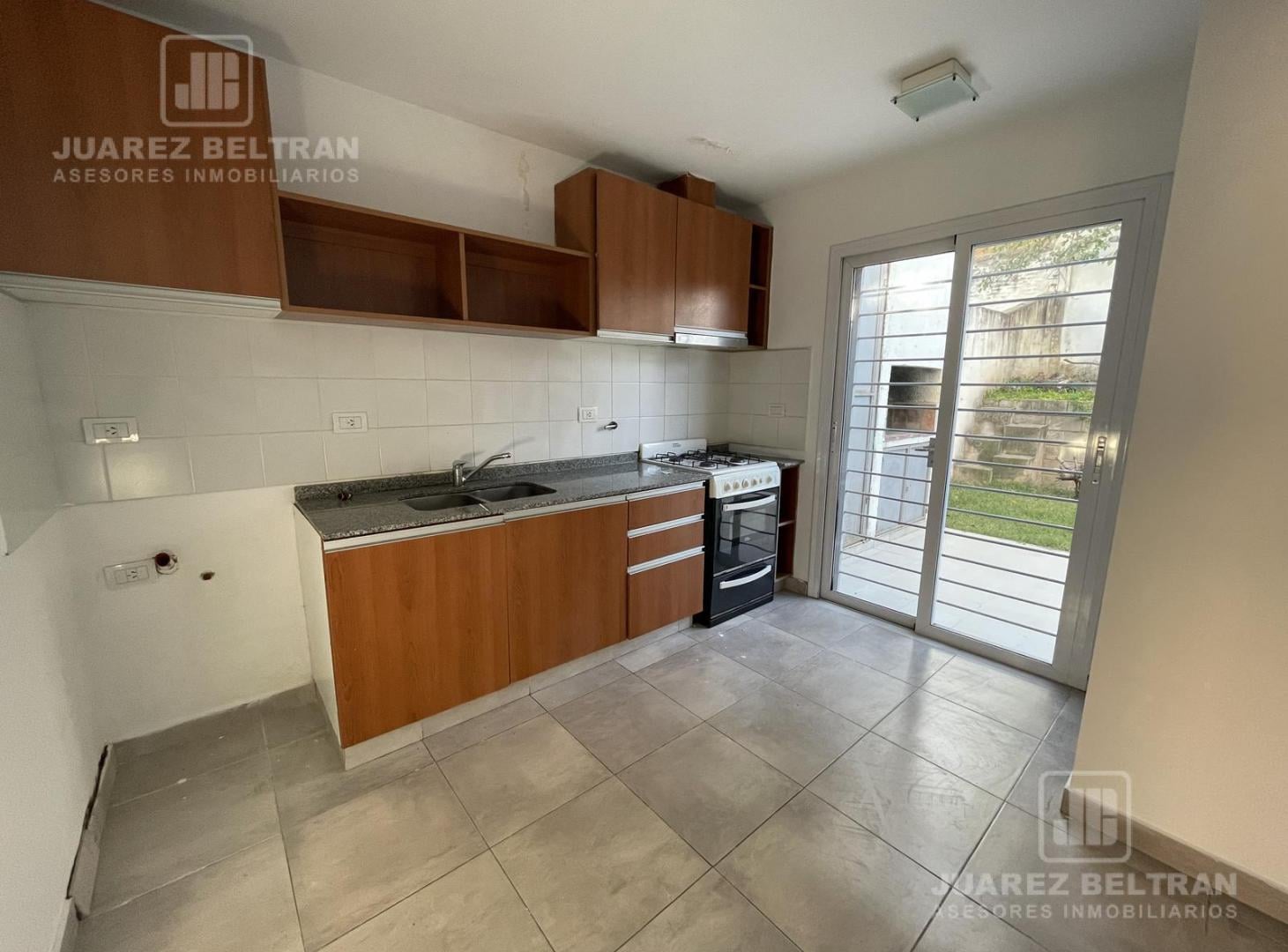 Foto de DUPLEX en ALQUILER - Barrio Urca - 3 dormitorios, imagen 2