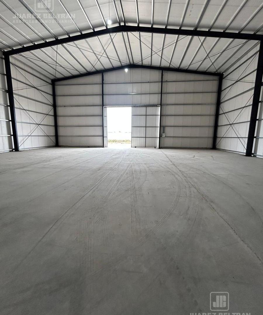 Foto de Galpón 1000 mts. Polo Industrial 52 Nave Industrial en alquiler, imagen 3