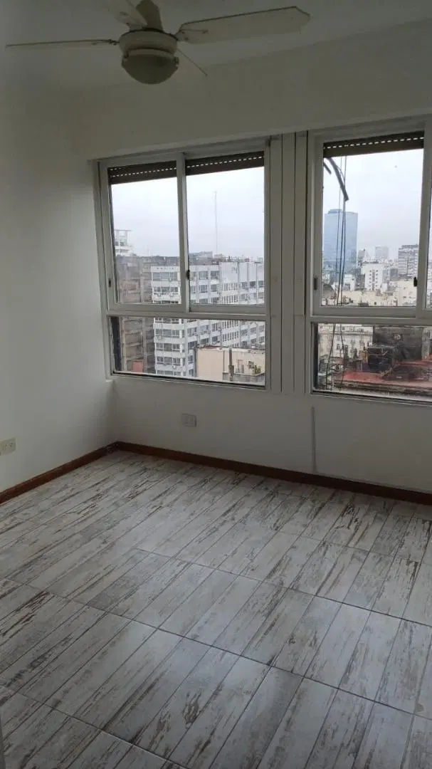 EXCELENTE !!! 2 amb, vista abierta, 38,96 M2 totales 5
