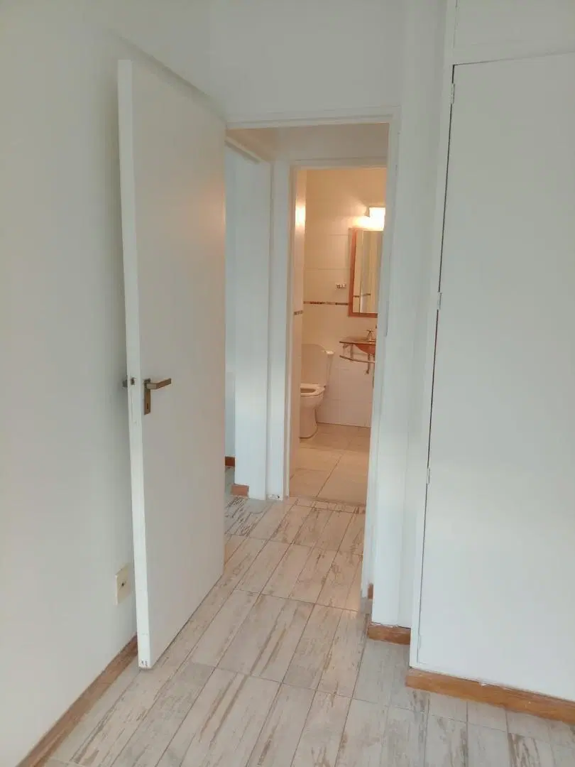 EXCELENTE !!! 2 amb, vista abierta, 38,96 M2 totales 5
