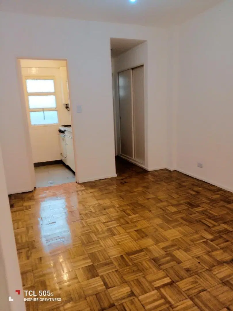 EXCELENTE !!! Monoambiente, impecable estado , 24,56M total 2