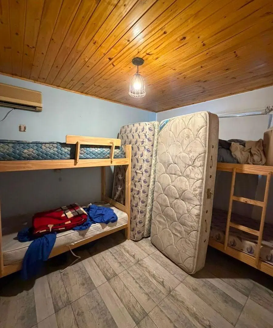 Quinta en calle San Andres, a 2 cuadras de colectora Acc. Oeste, General Rodríguez 8