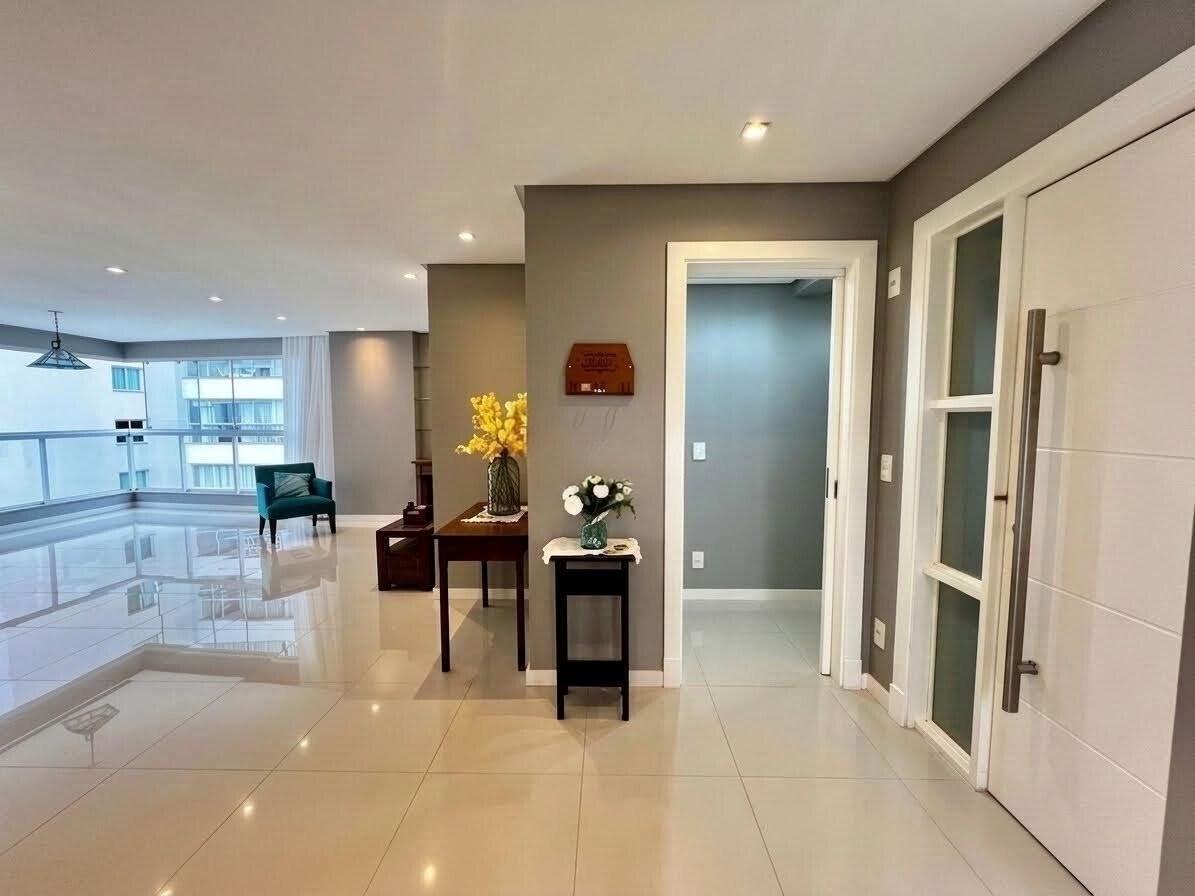 Foto de Departamento en Venta en Camboriú, Brasil, imagen 4