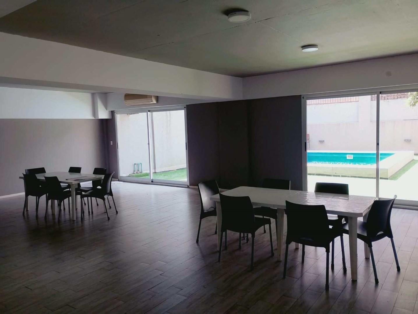 Foto de Departamento en Alquiler en Olivos, Vicente López, G.B.A. Zona Norte, imagen 2