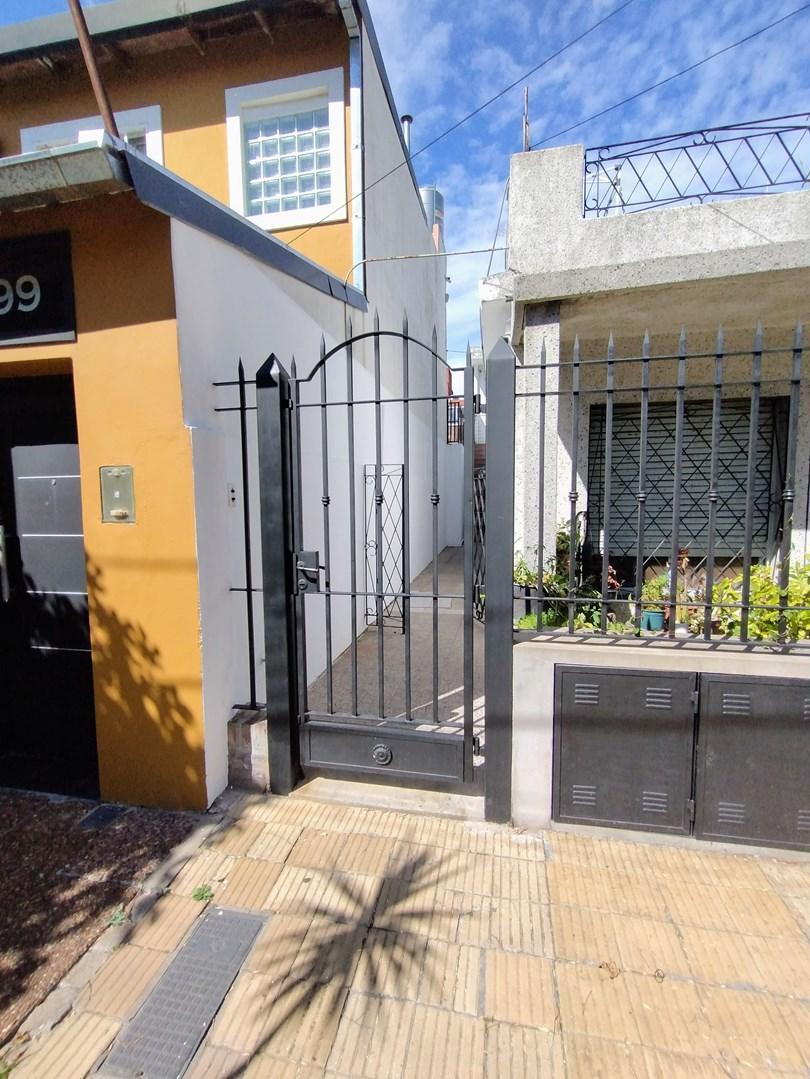 Foto de Departamento PH en Venta en Munro, Vicente López, G.B.A. Zona Norte, imagen 1
