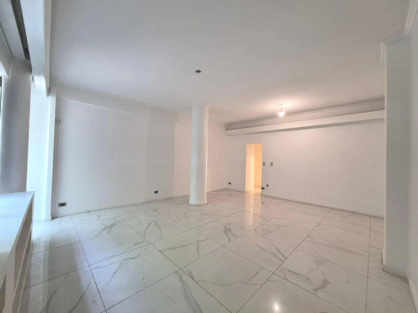 VENTA/ 3  AMBIENTES AL FRENTE EN PB CON PATIO/ RECICLADO / O´HIGGINS AL 1900 8