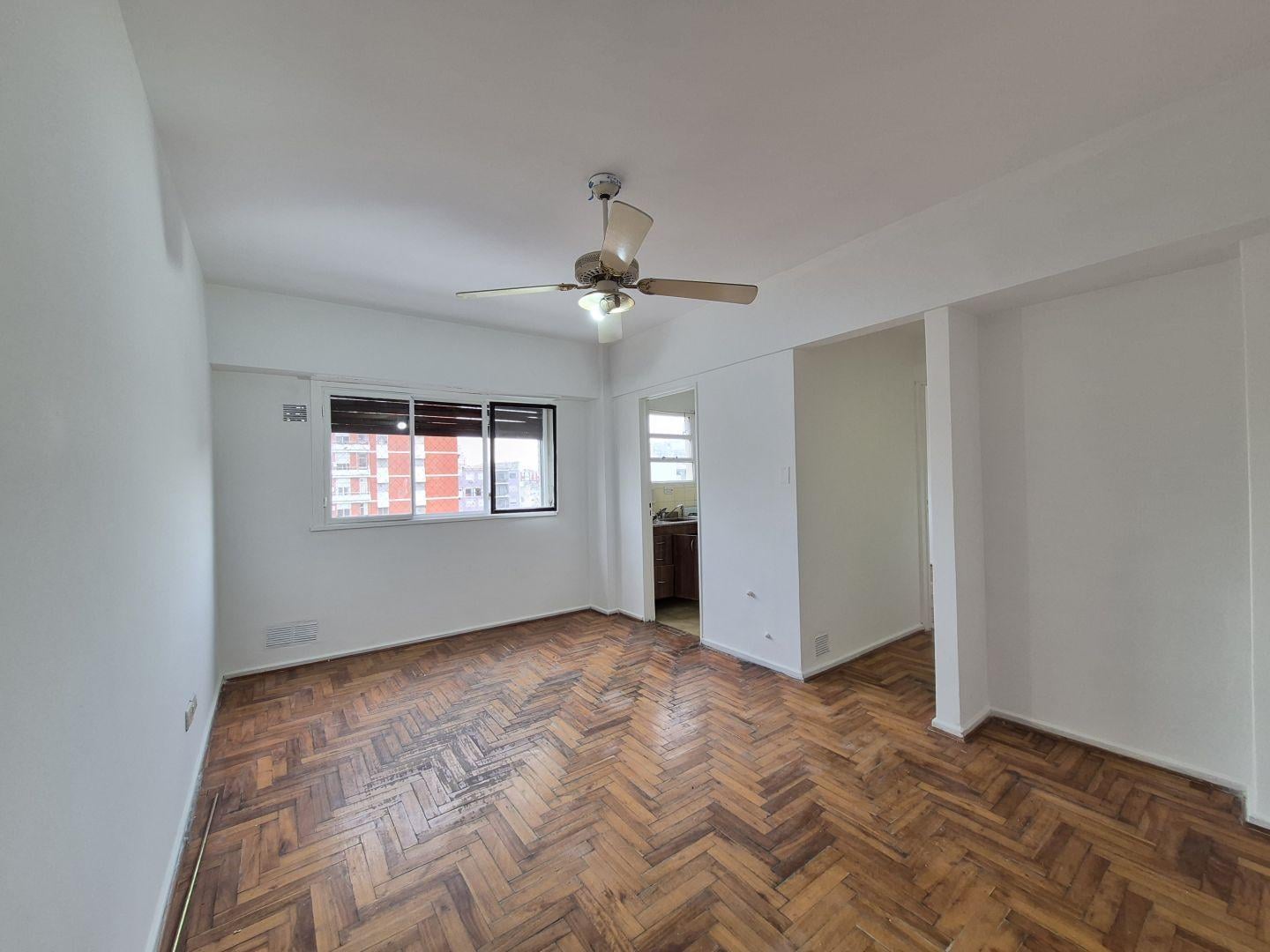 Foto de Alquiler / 2 ambientes / lateral / mario bravo y rivadavia / almagro, imagen 3