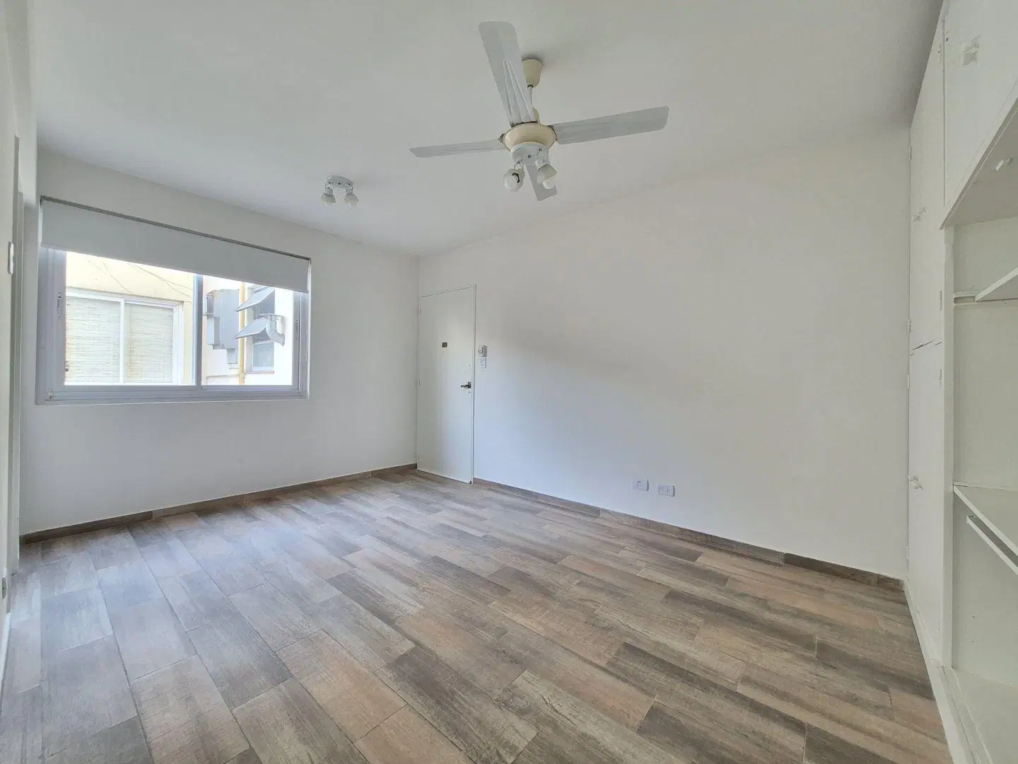 ALQUILER/ MONOAMBIENTE/DEPARTAMENTO/ HUMBERTO 1° AL 600/ SAN TELMO 2