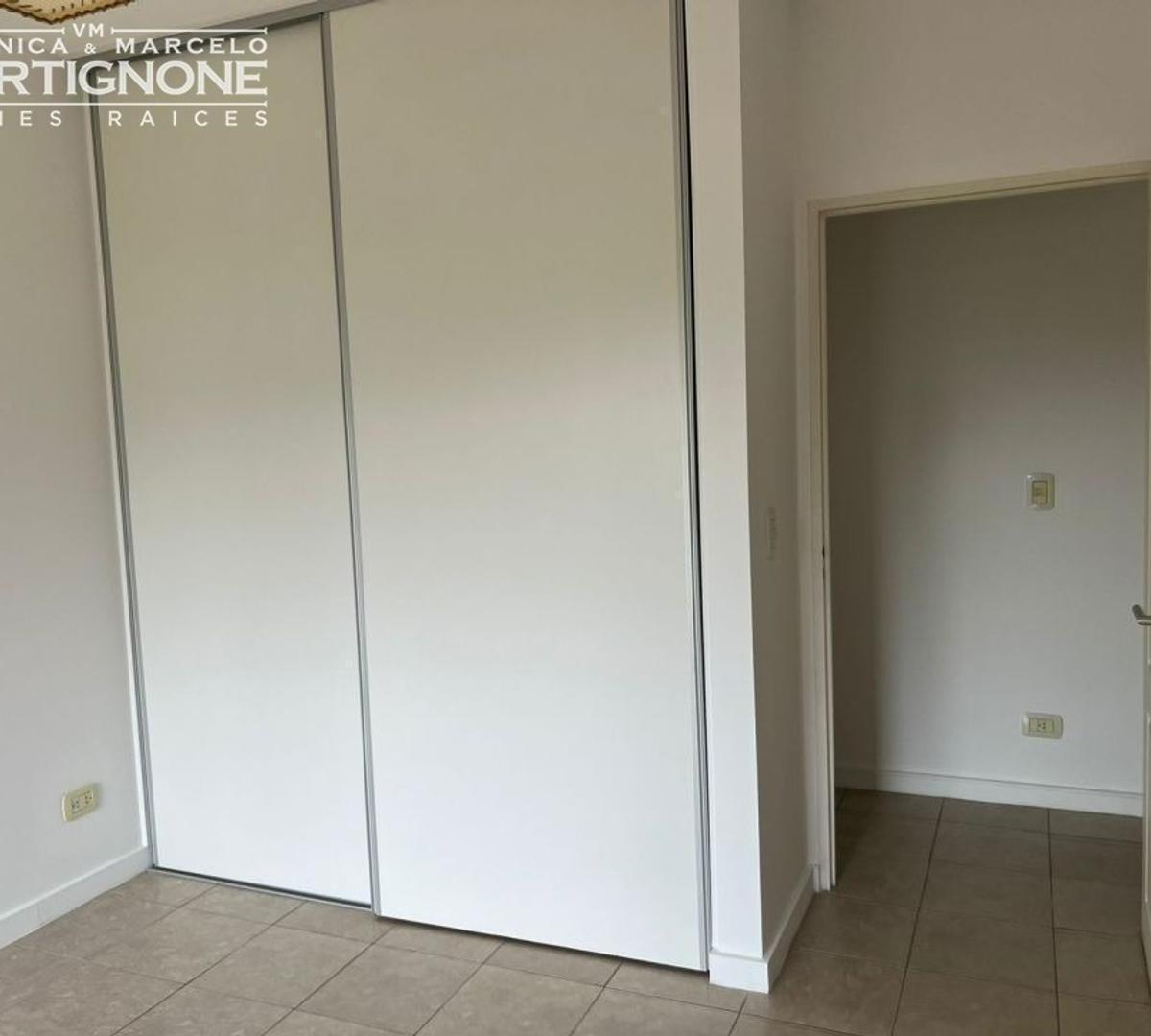 Foto de Departamento tipo duplex con jardín Manzanares Chico Pilar, imagen 2