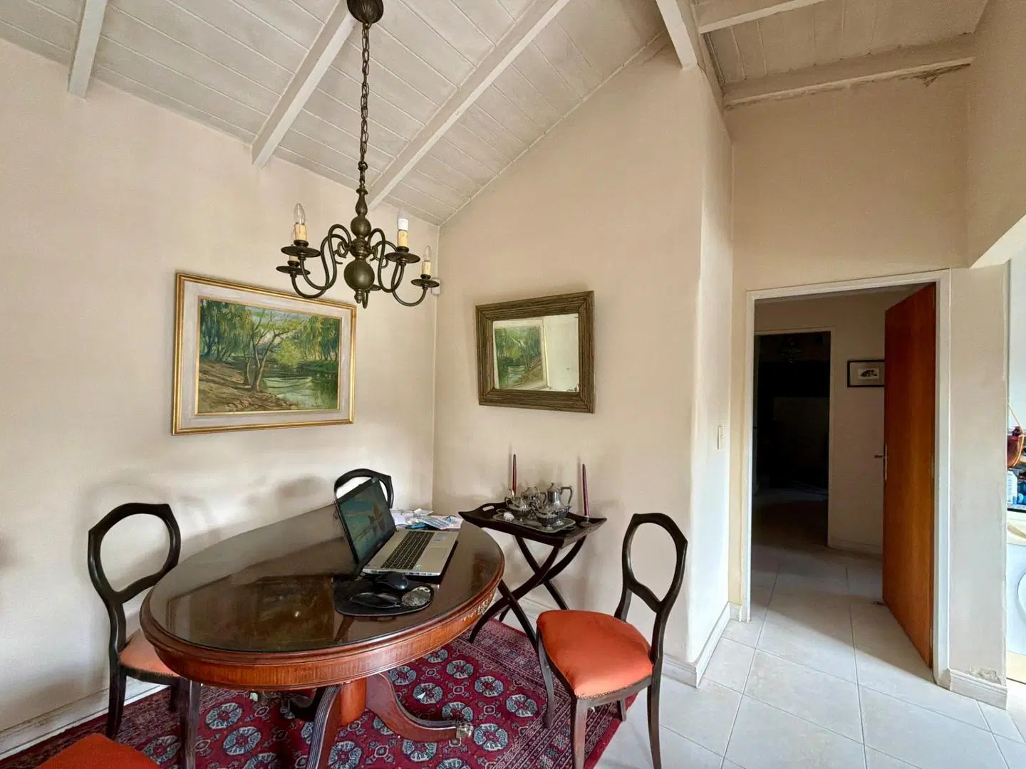 Chalet en venta con CANCHA DE PADEL quincho y pileta! 5