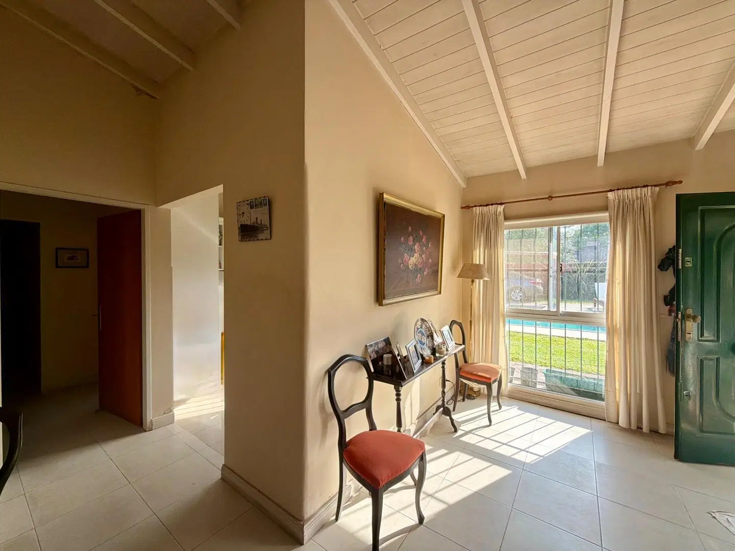 Chalet en venta con CANCHA DE PADEL quincho y pileta! 2